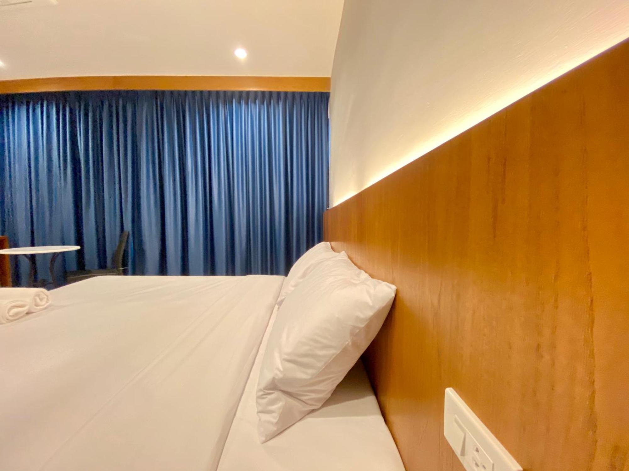 Pensiri House - SHA Extra Plus Nai Yang Beach Chambre photo